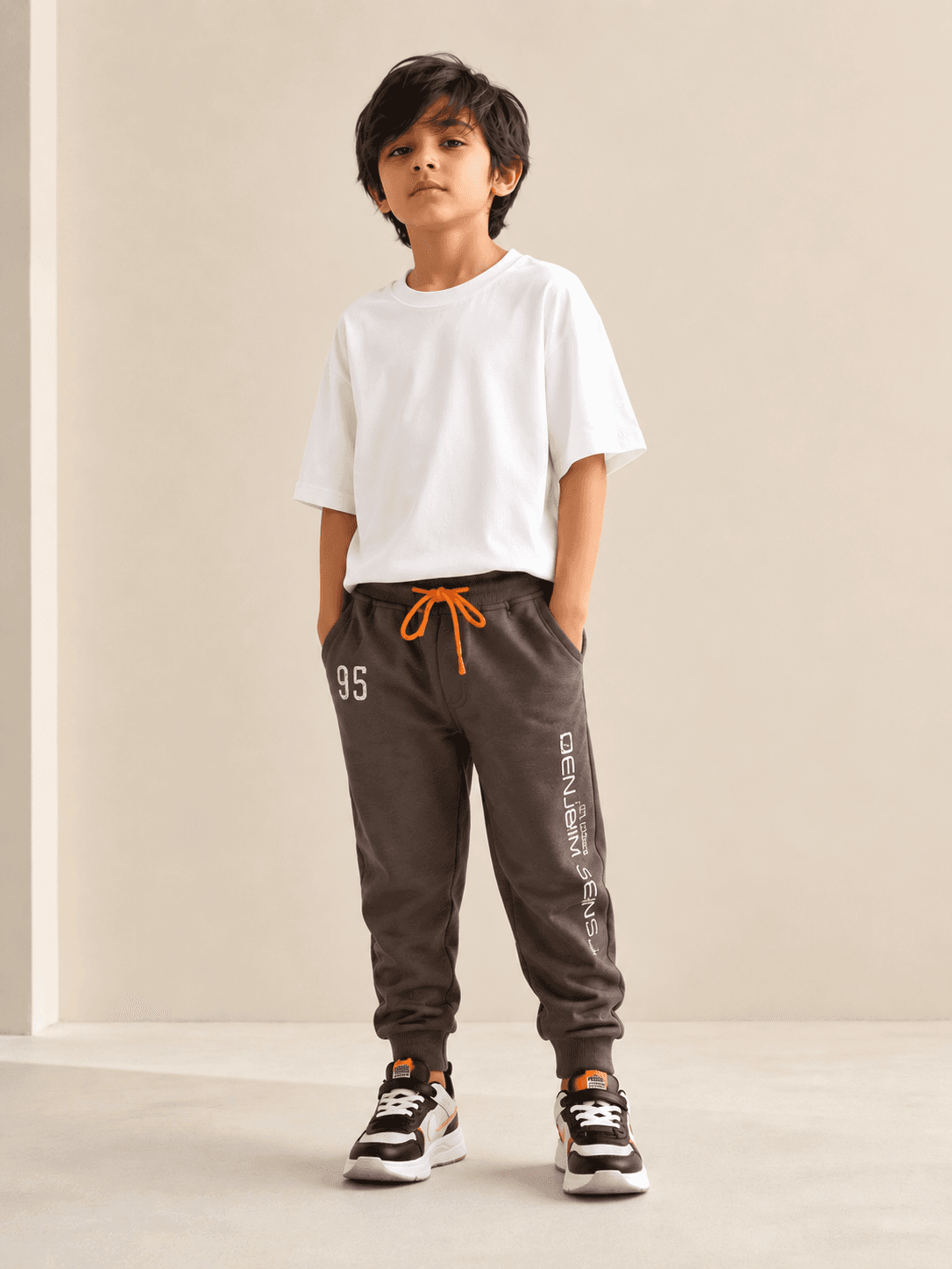 Style No. 380 250 GSM loop knit joggers 6-piece combo in luxury packaging style