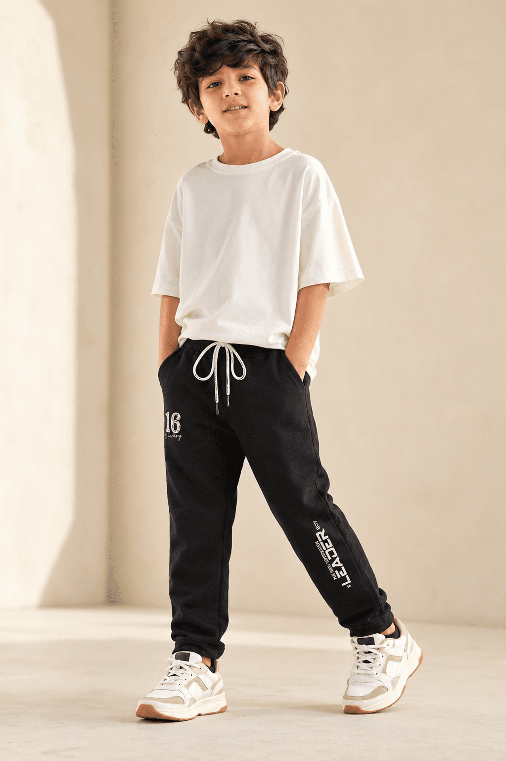 Style No. 381 premium 250 GSM loop knit joggers 6-piece combo